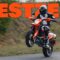 Schneller als Nakedbikes und Supersportler? KTM 690 SMC R