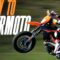 How to Supermoto – Driften, Wheelies & Kontrolle am Limit!